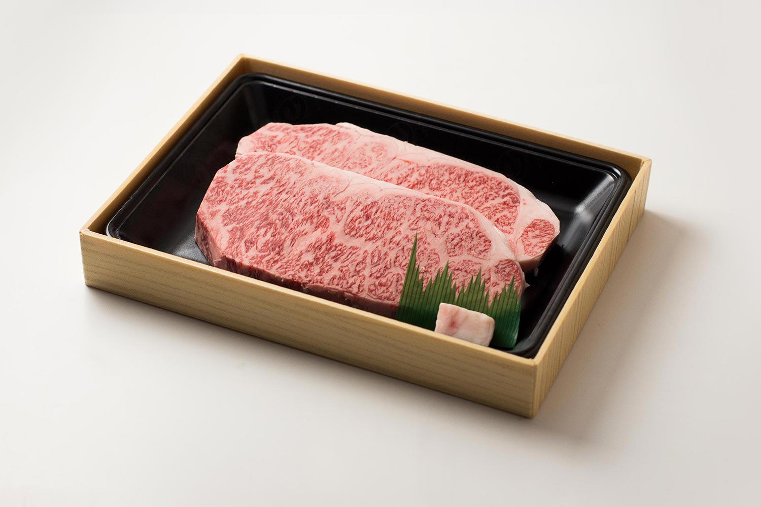 十勝ナイタイ和牛 サーロインステーキ (化粧箱入)