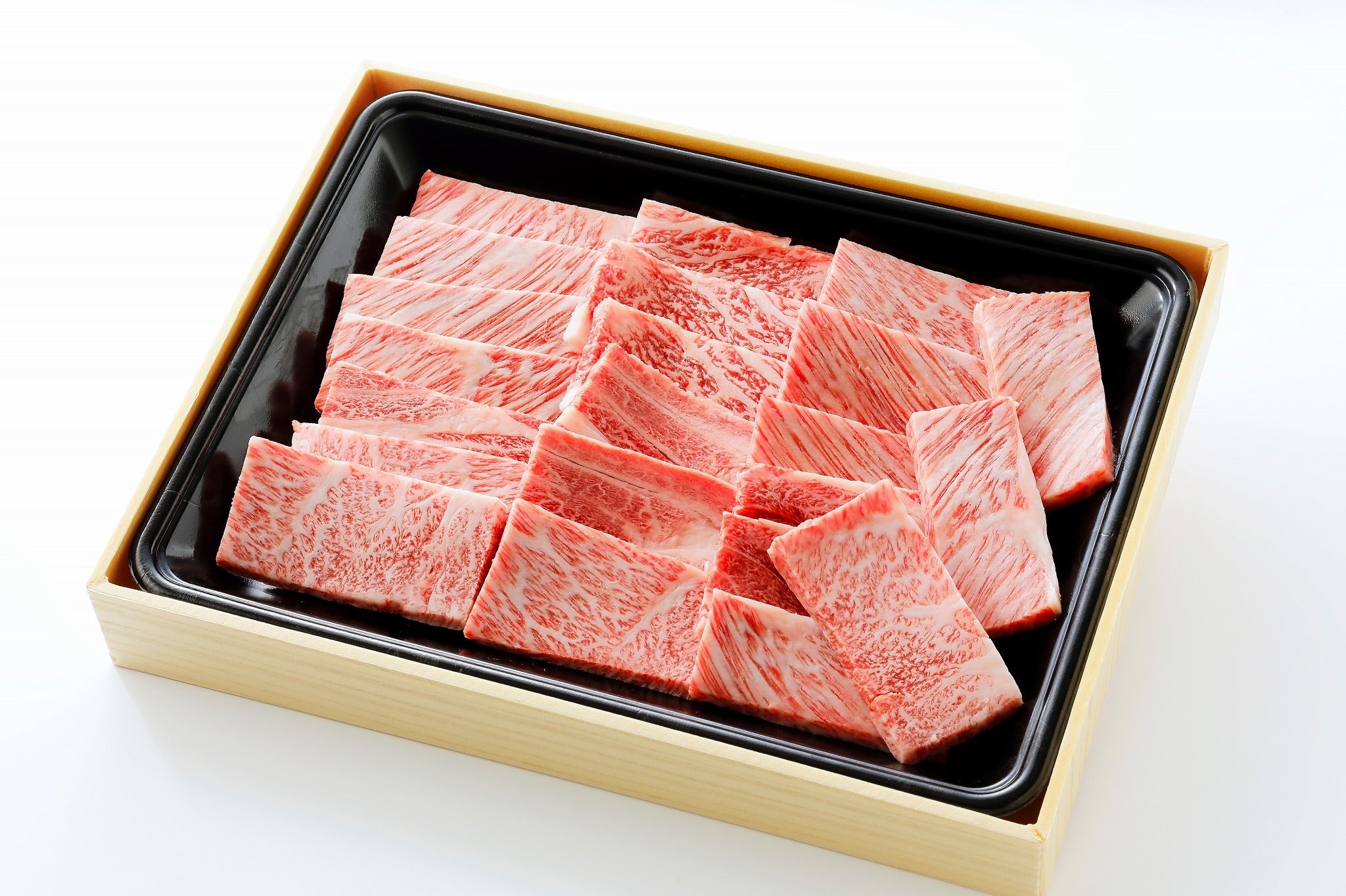 十勝ナイタイ和牛 肩ロース焼肉用 (化粧箱入)