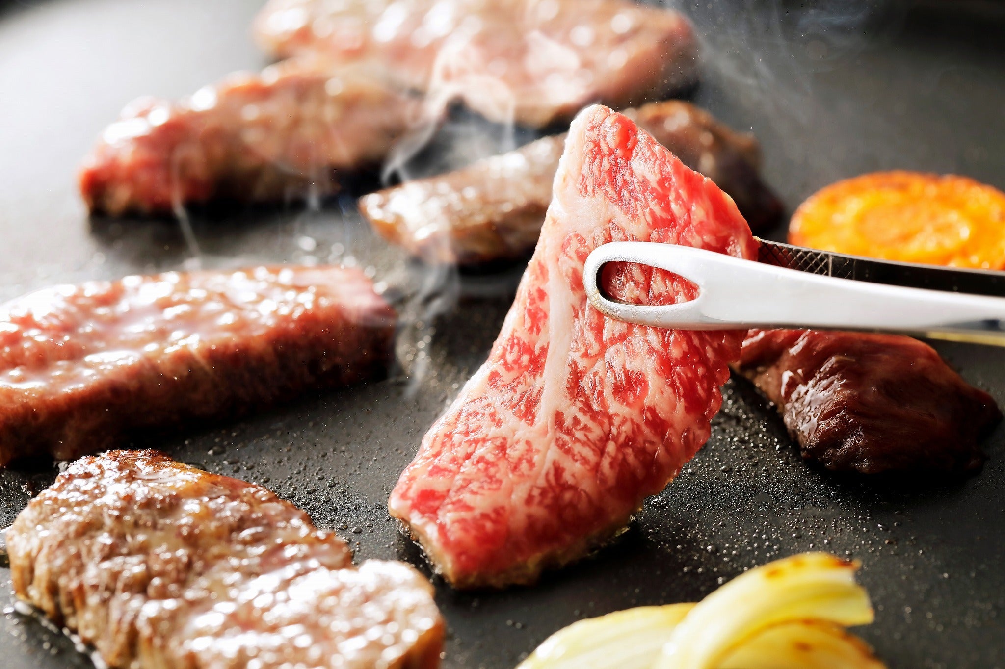 十勝ナイタイ和牛 焼肉用(肩・モモ・バラ)(化粧箱入)